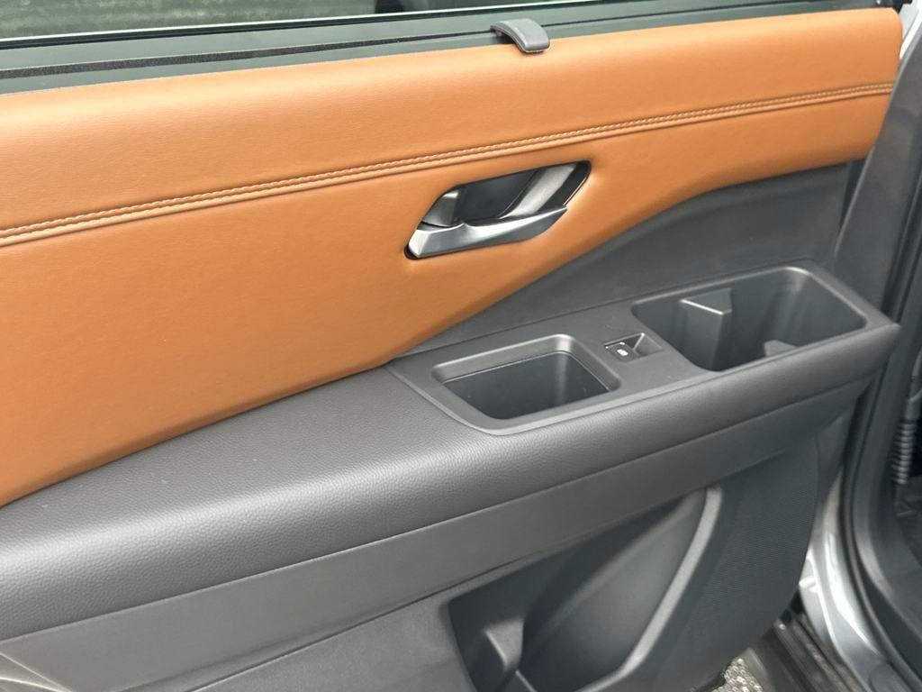 new 2025 Nissan Pathfinder car, priced at $49,885