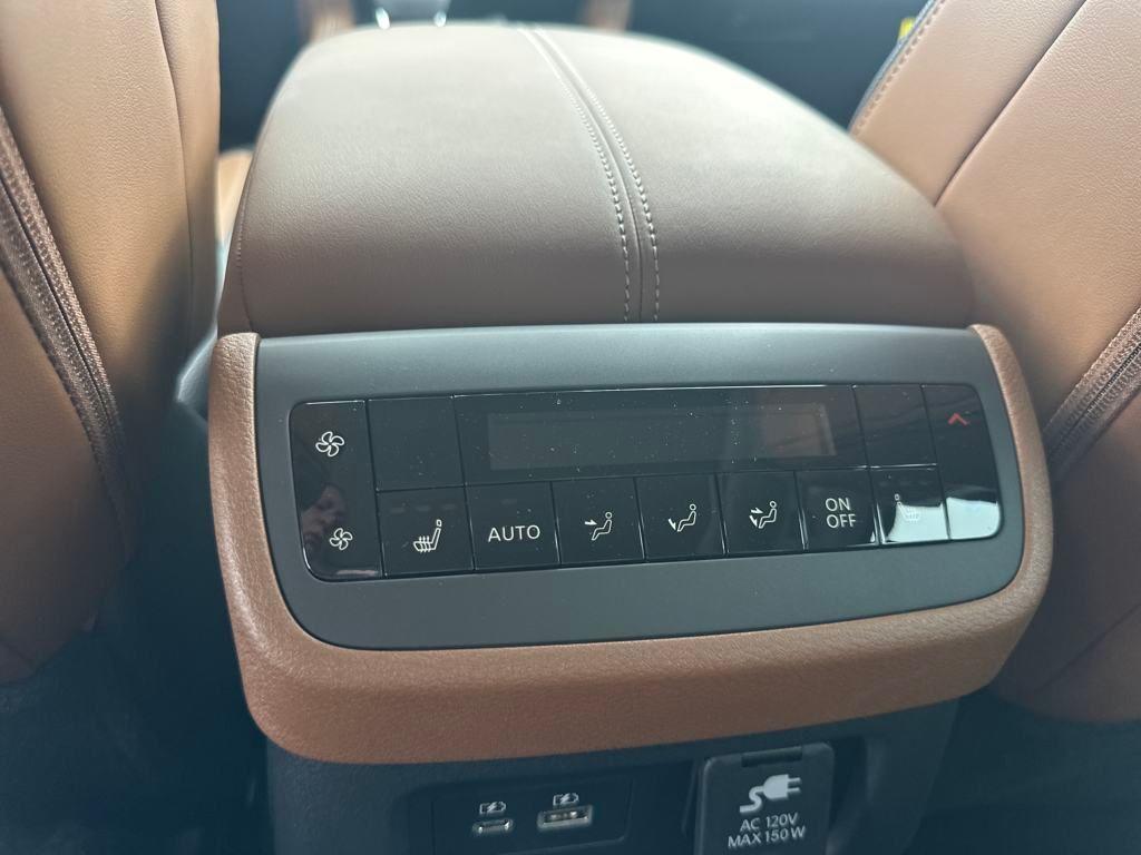 new 2025 Nissan Pathfinder car, priced at $49,885
