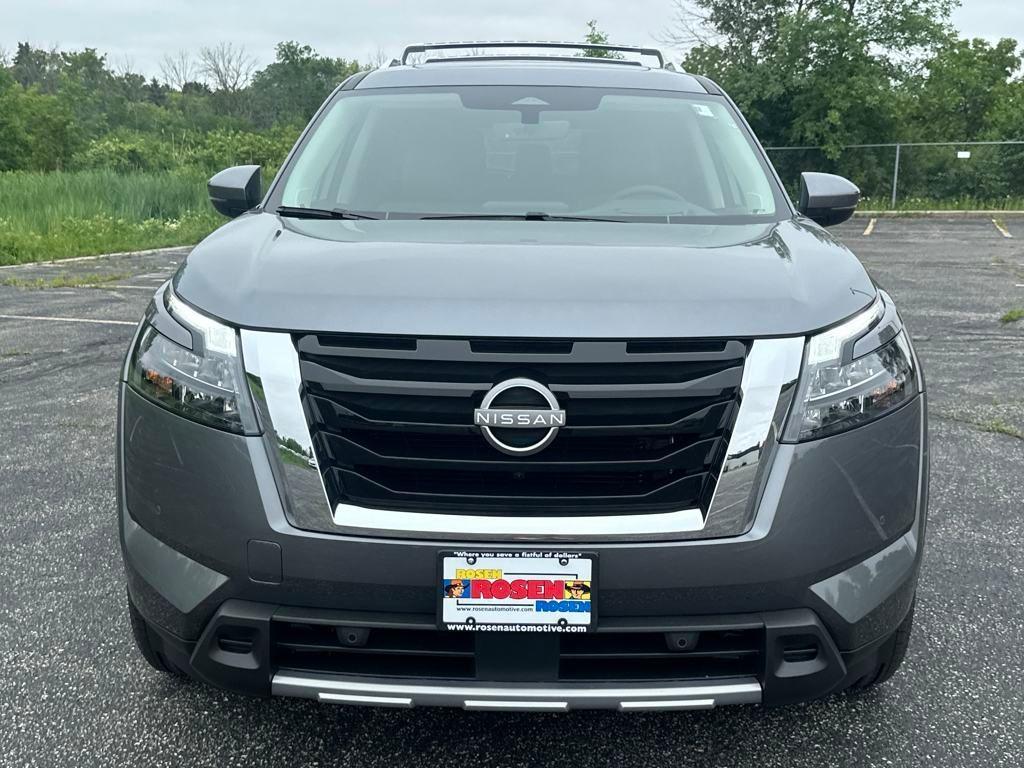 new 2025 Nissan Pathfinder car, priced at $49,885