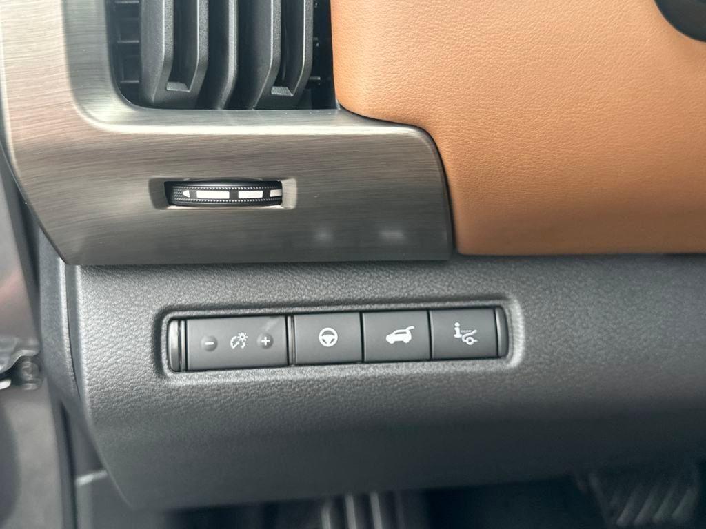 new 2025 Nissan Pathfinder car, priced at $49,885