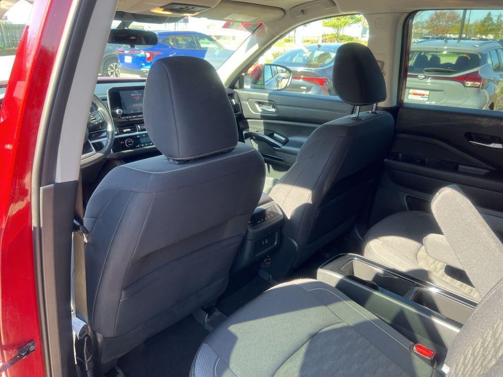 used 2022 Nissan Pathfinder car, priced at $33,164