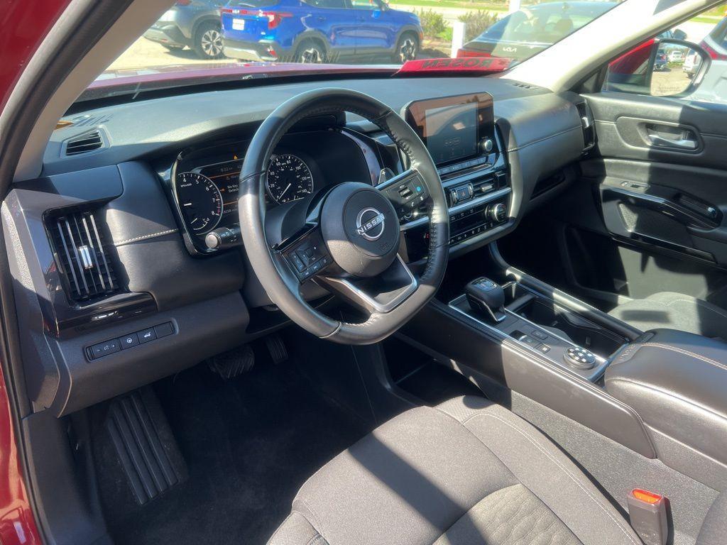 used 2022 Nissan Pathfinder car, priced at $33,164