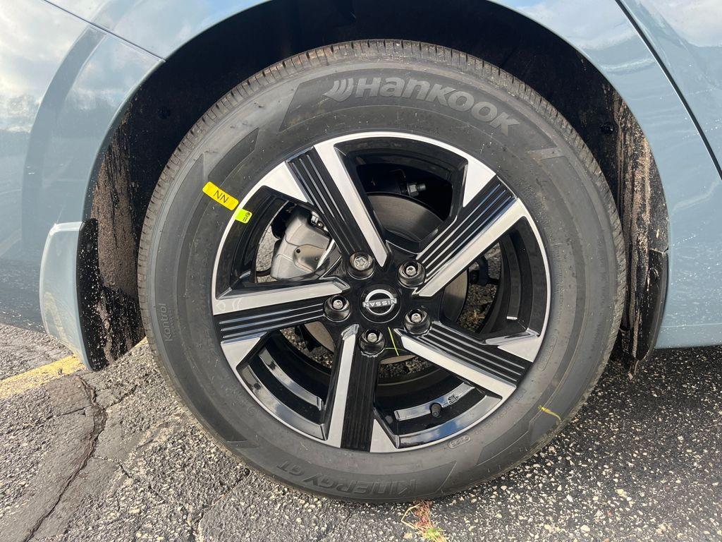 new 2025 Nissan Sentra car, priced at $21,567