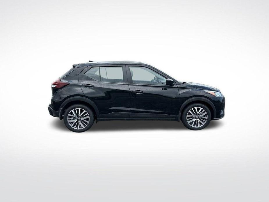 new 2024 Nissan Kicks car, priced at $22,142