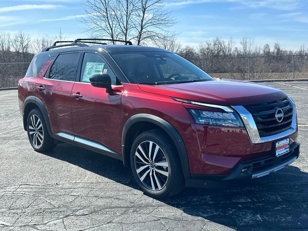new 2025 Nissan Pathfinder car, priced at $50,170