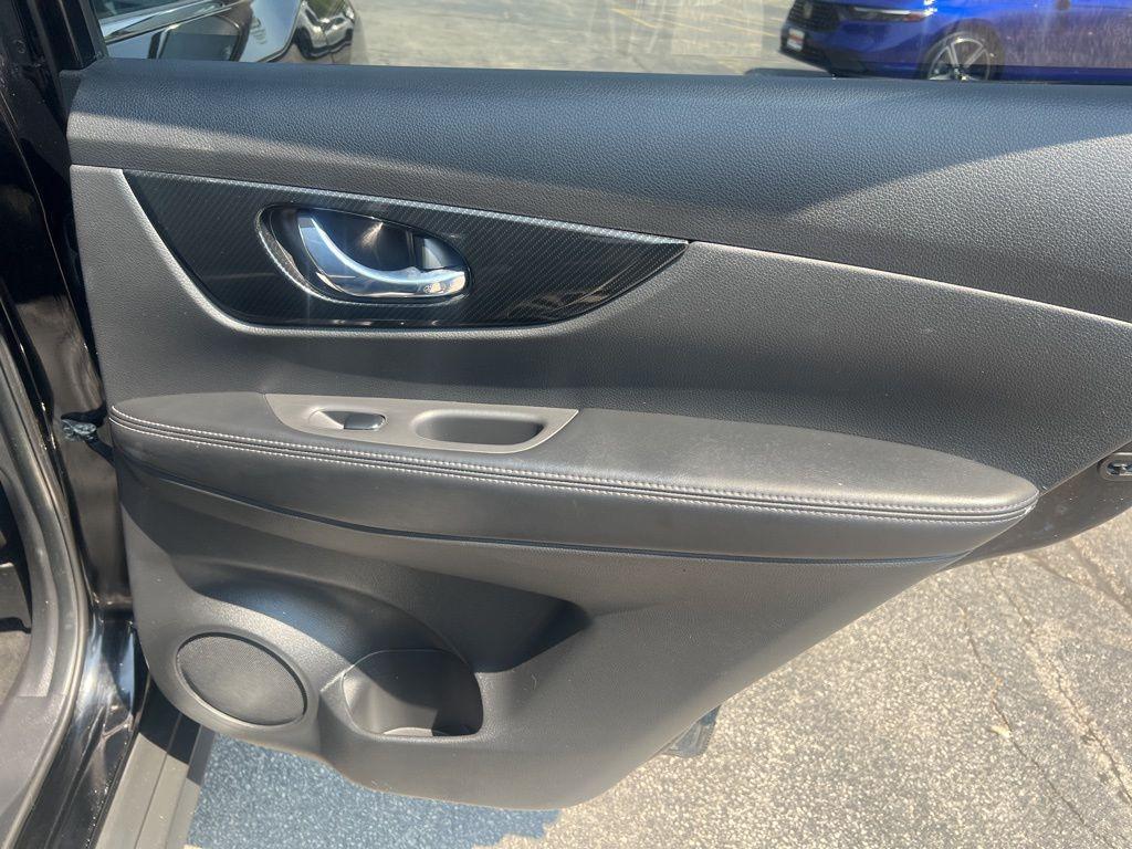 used 2018 Nissan Rogue car, priced at $15,239