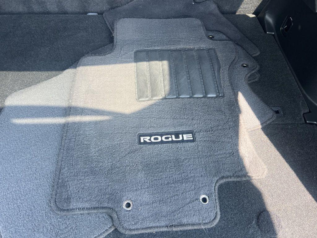 used 2018 Nissan Rogue car, priced at $15,239