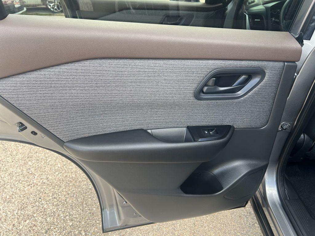 used 2023 Nissan Rogue car, priced at $24,999