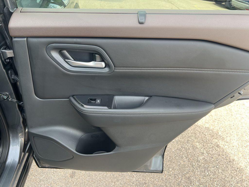 used 2023 Nissan Rogue car, priced at $27,999