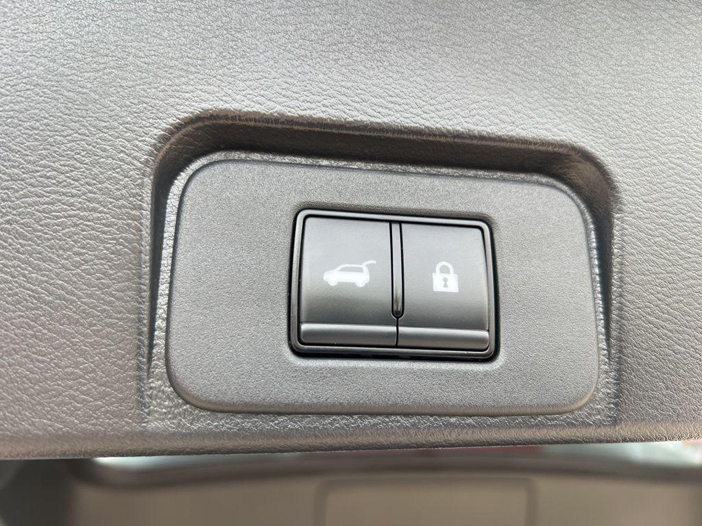 used 2023 Nissan Rogue car, priced at $27,999