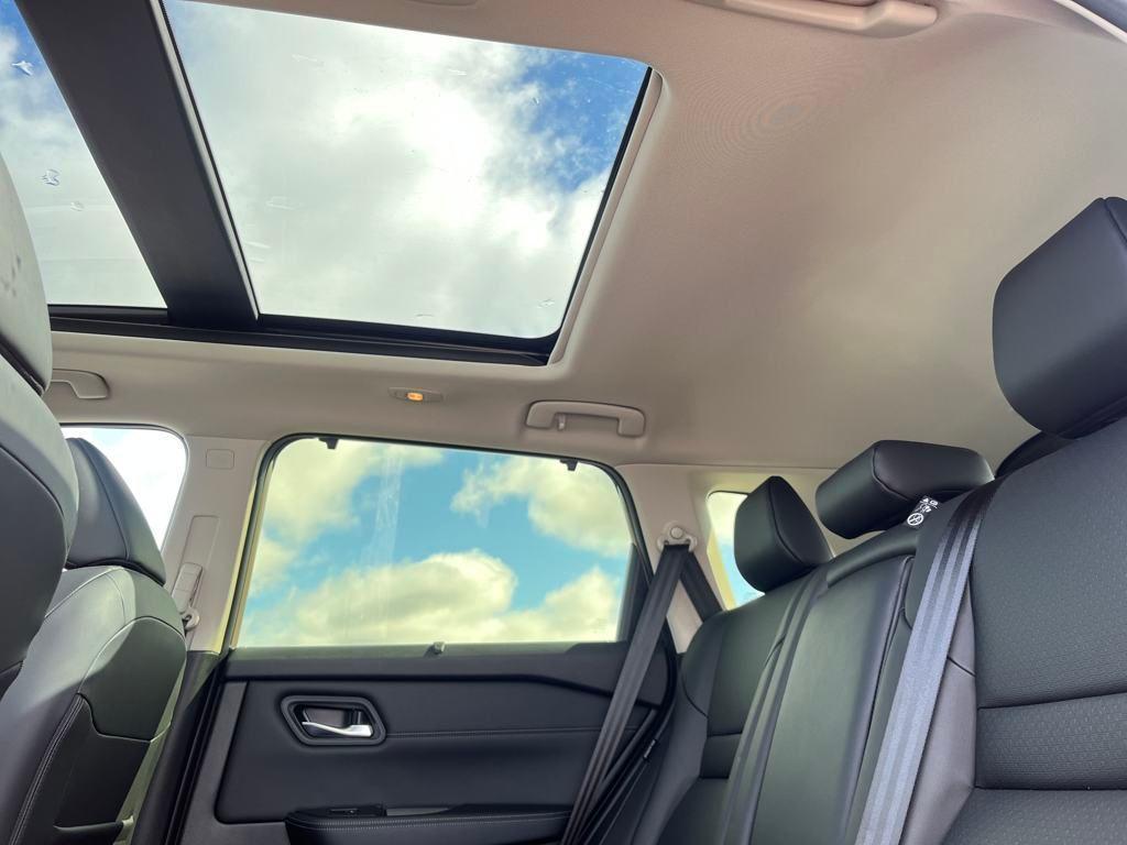 new 2025 Nissan Rogue car, priced at $33,506