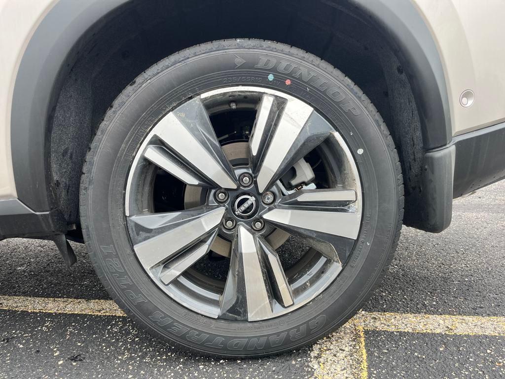 new 2025 Nissan Rogue car, priced at $36,816