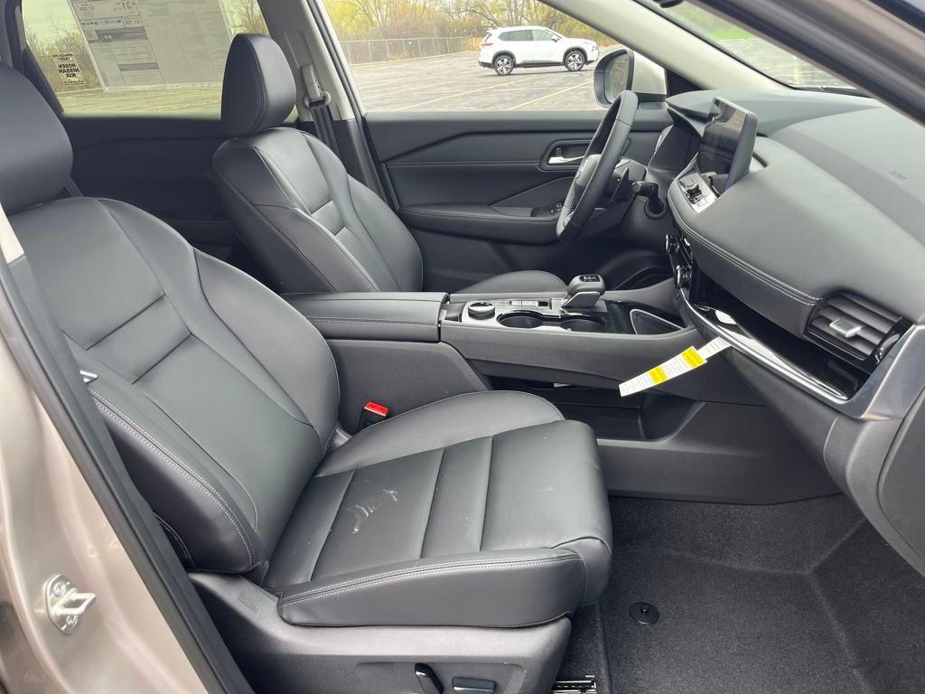 new 2025 Nissan Rogue car, priced at $36,816