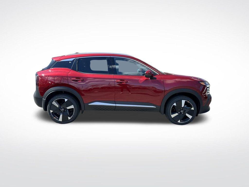 new 2025 Nissan Kicks car, priced at $28,035