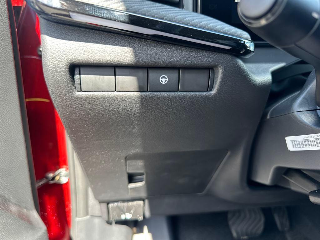 new 2025 Nissan Kicks car, priced at $28,035