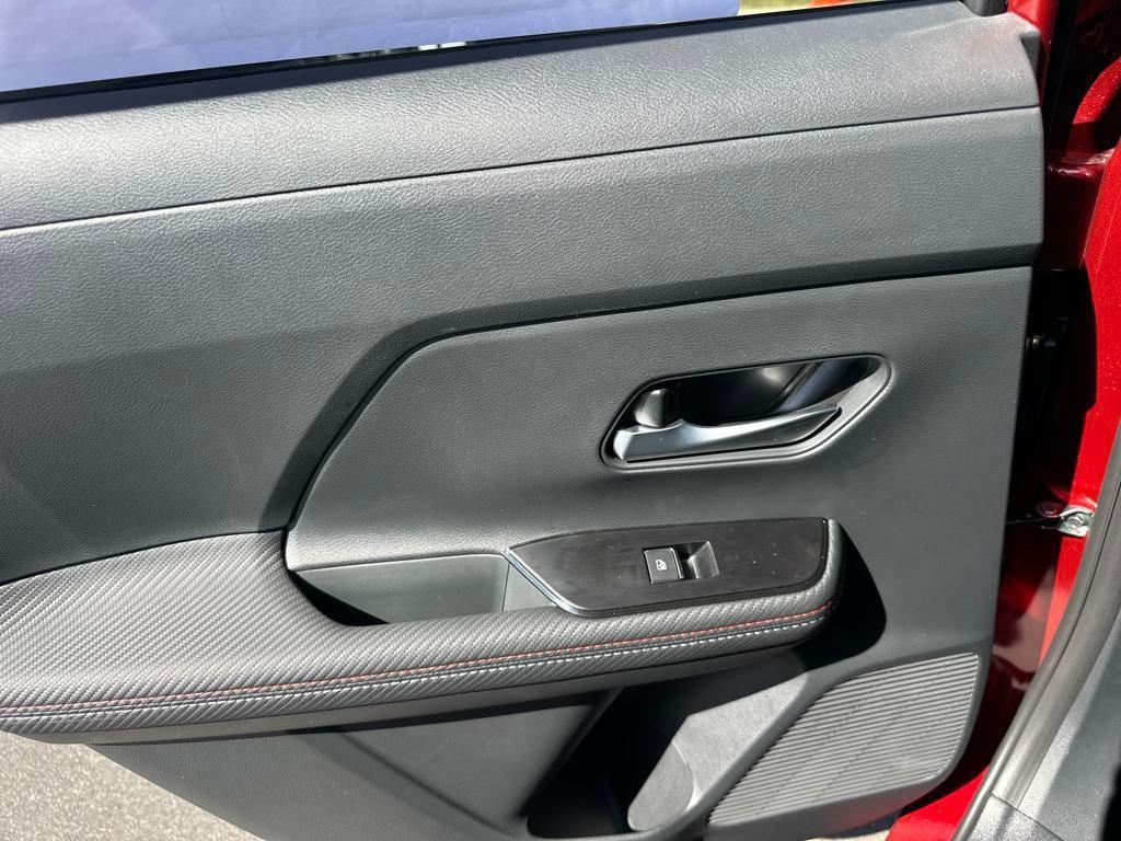 new 2025 Nissan Kicks car, priced at $28,035