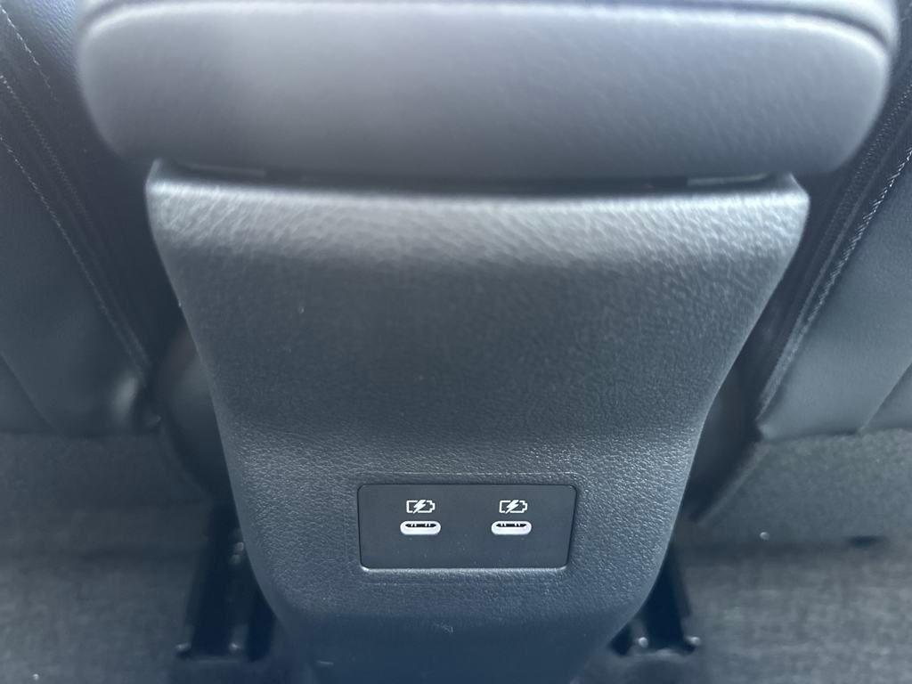 new 2025 Nissan Kicks car, priced at $28,035