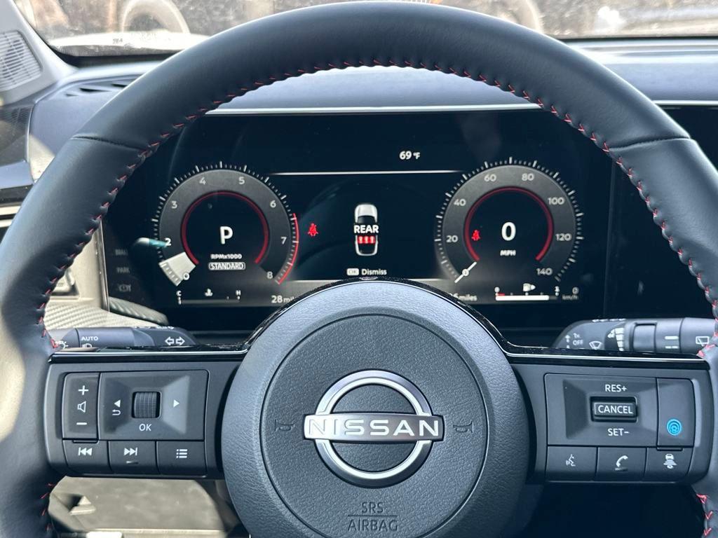 new 2025 Nissan Kicks car, priced at $27,889