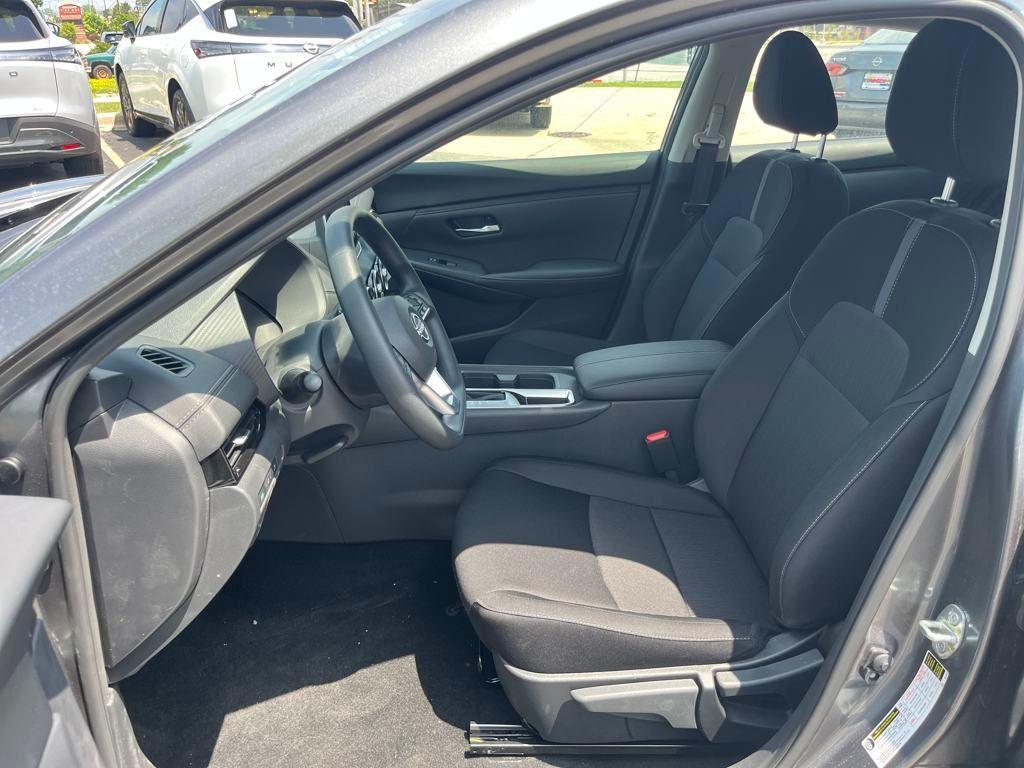 new 2025 Nissan Sentra car, priced at $22,322