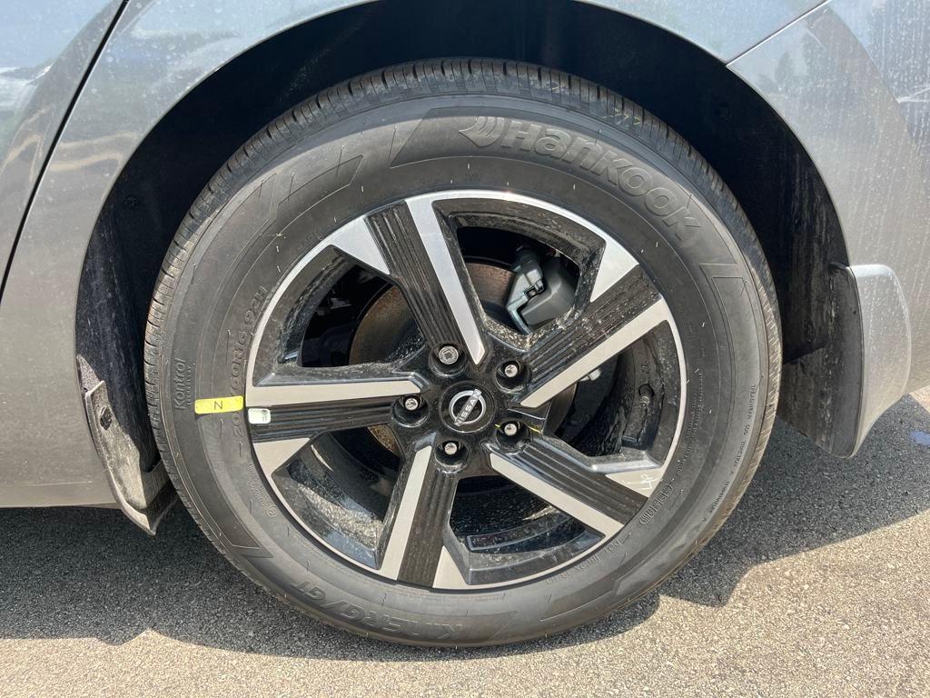 new 2025 Nissan Sentra car, priced at $22,322