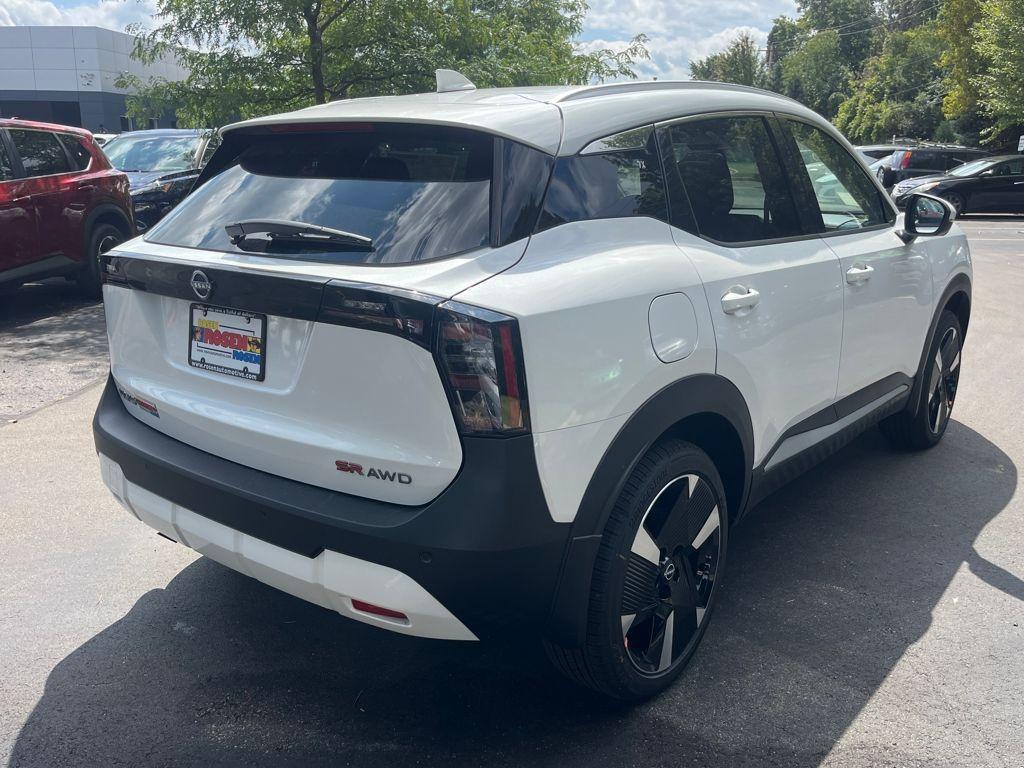new 2025 Nissan Kicks car, priced at $29,912