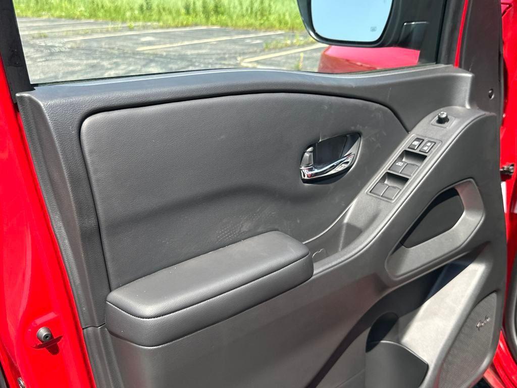new 2025 Nissan Frontier car, priced at $39,830