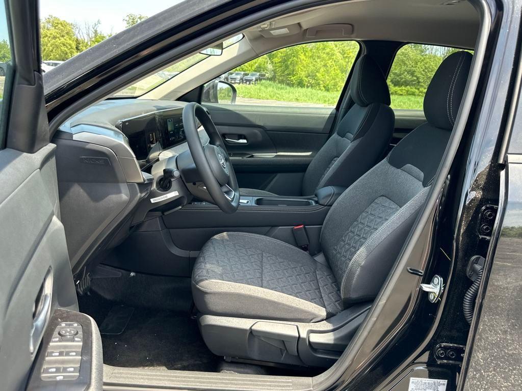 new 2025 Nissan Kicks car, priced at $25,660
