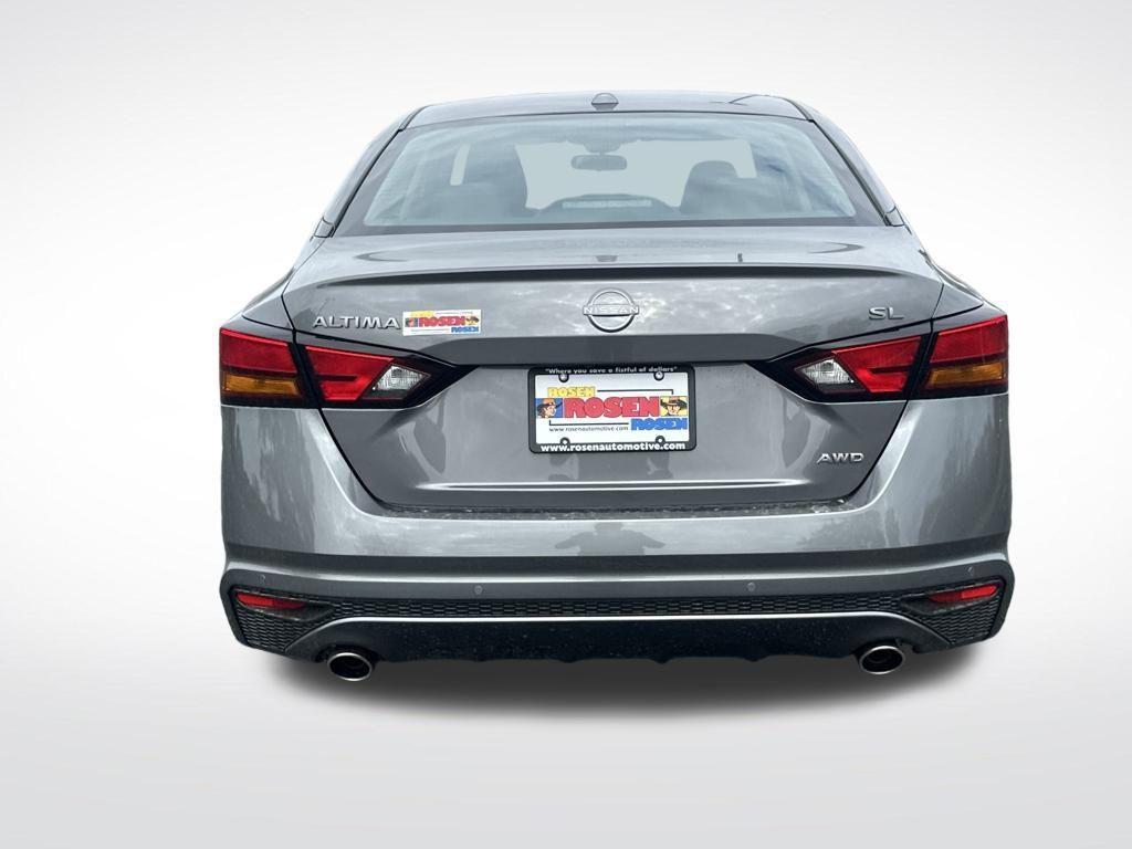 new 2025 Nissan Altima car, priced at $34,295
