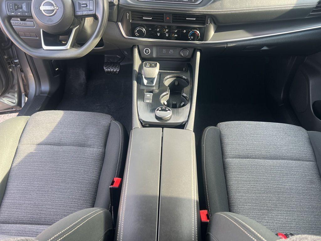 used 2022 Nissan Rogue car, priced at $25,999