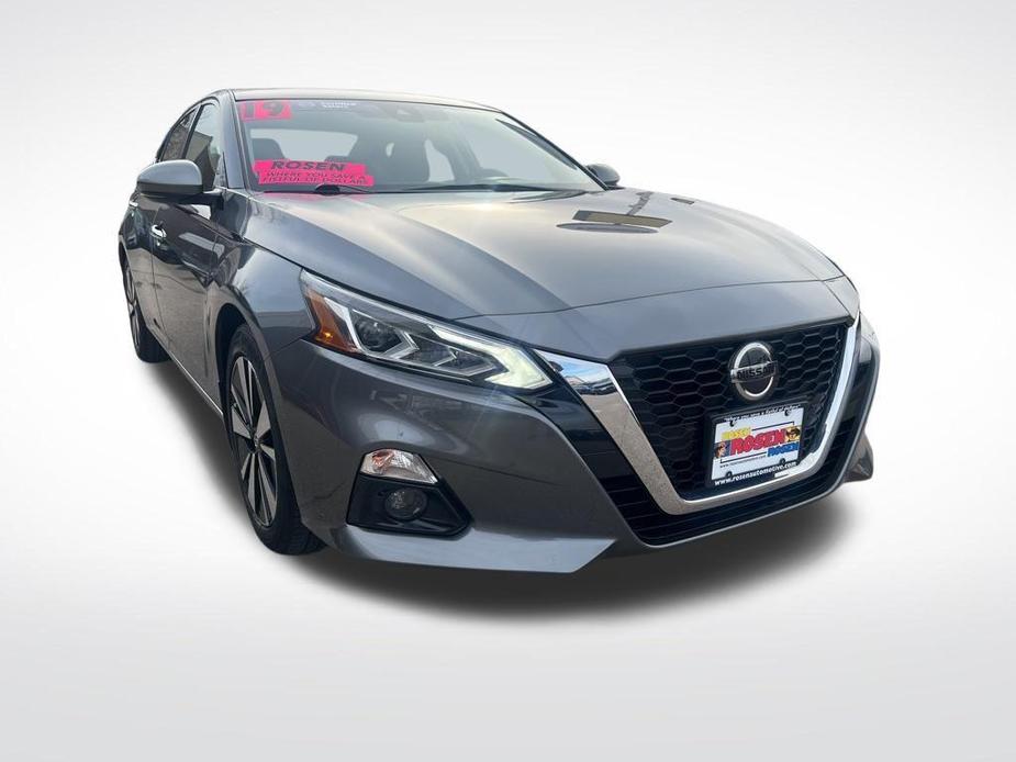 used 2019 Nissan Altima car, priced at $19,457