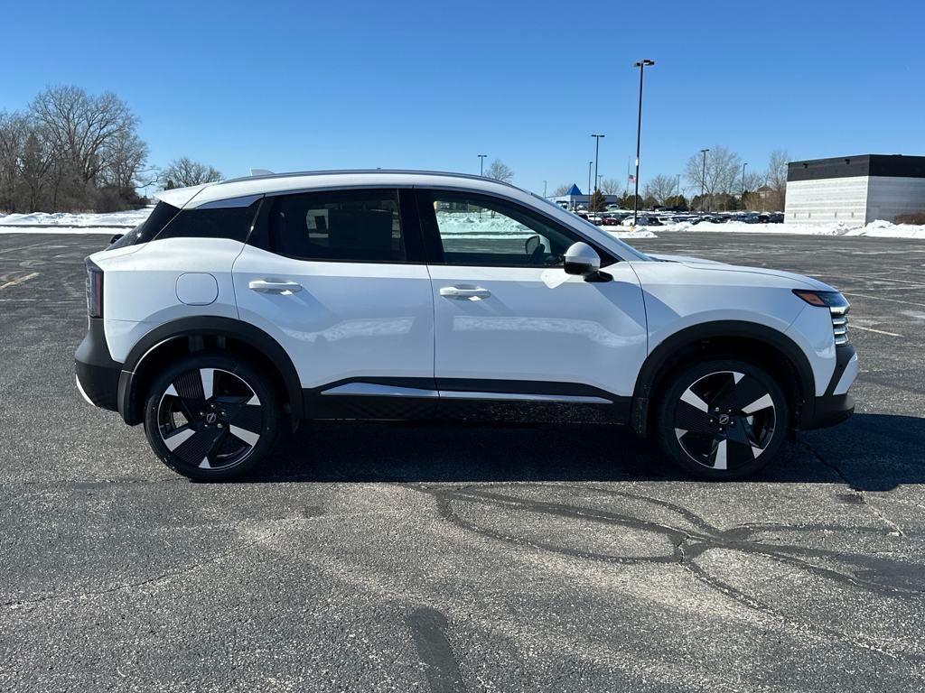 new 2025 Nissan Kicks car, priced at $29,436