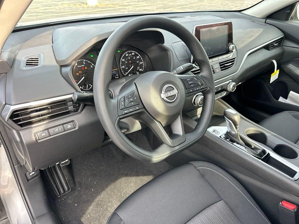 new 2025 Nissan Altima car, priced at $26,592