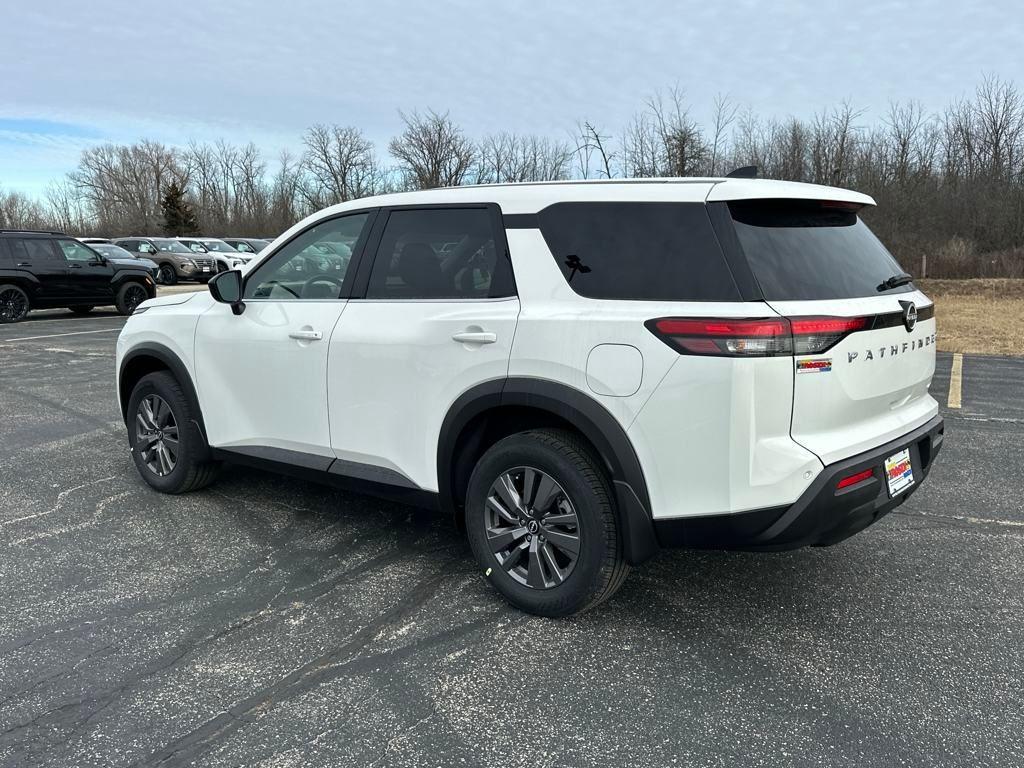 new 2025 Nissan Pathfinder car, priced at $36,773