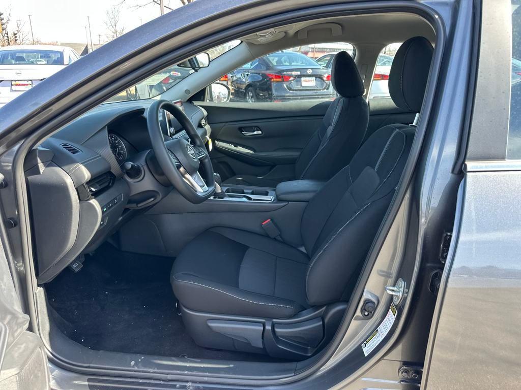 new 2025 Nissan Sentra car, priced at $21,294