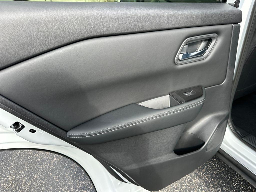 new 2026 Nissan Rogue car, priced at $31,565