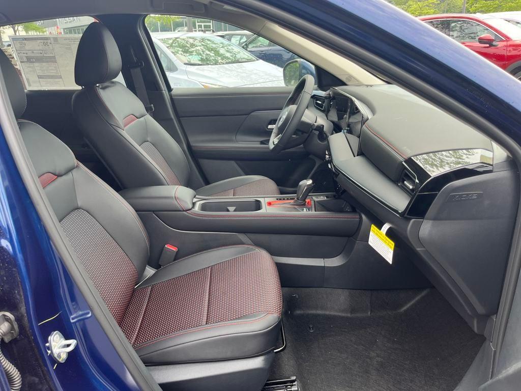 new 2025 Nissan Kicks car, priced at $27,810