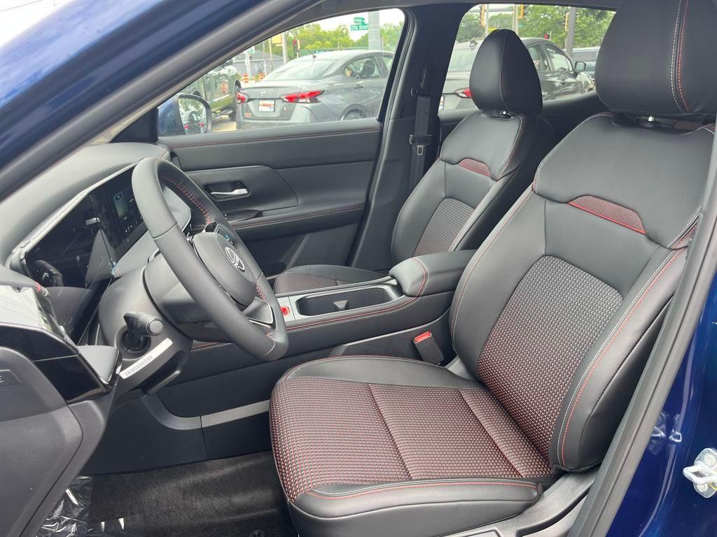 new 2025 Nissan Kicks car, priced at $27,810
