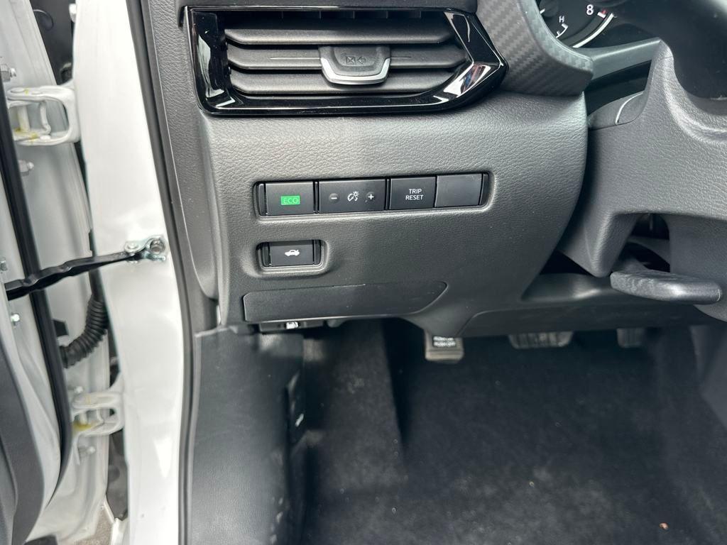 new 2025 Nissan Sentra car, priced at $22,278