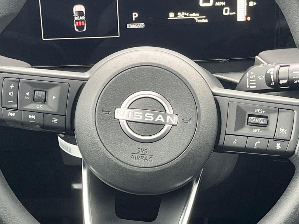 new 2025 Nissan Kicks car, priced at $23,909