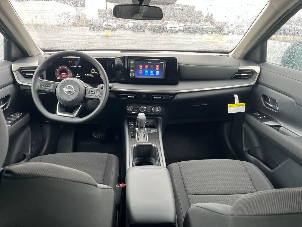 new 2025 Nissan Kicks car, priced at $23,909