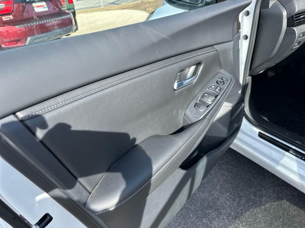 new 2025 Nissan Sentra car, priced at $21,855