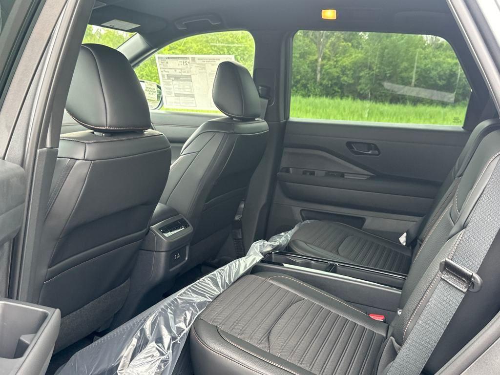new 2025 Nissan Pathfinder car, priced at $42,873