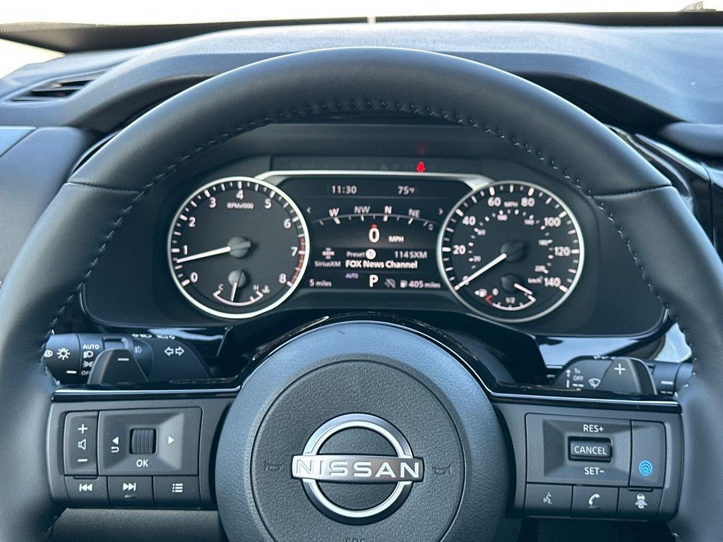 new 2025 Nissan Pathfinder car, priced at $43,641