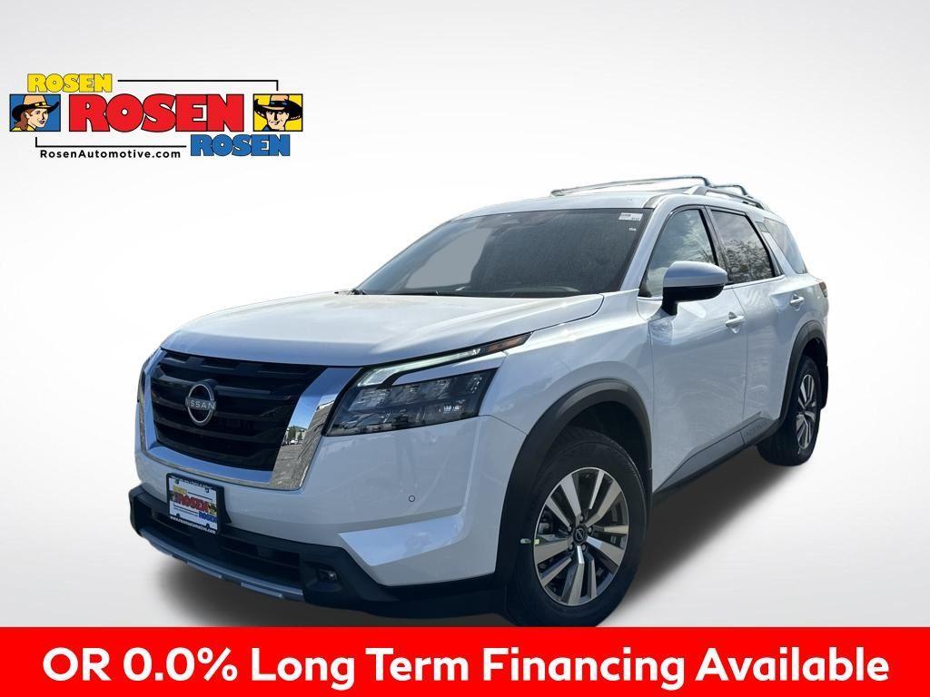 new 2025 Nissan Pathfinder car, priced at $43,641