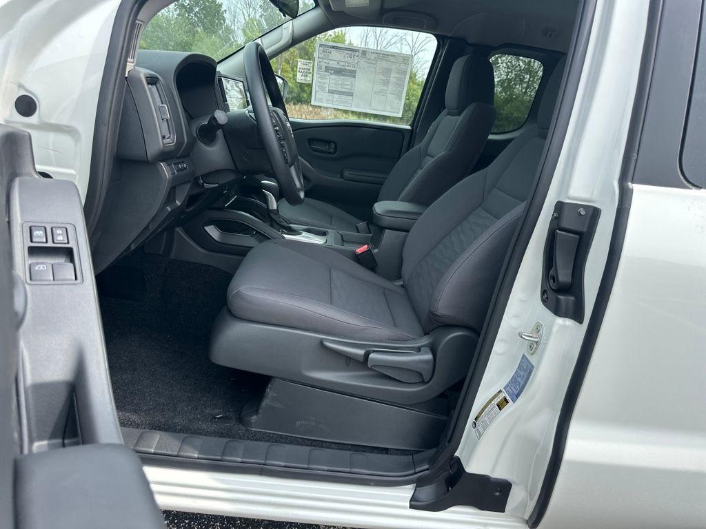 new 2025 Nissan Frontier car, priced at $35,065