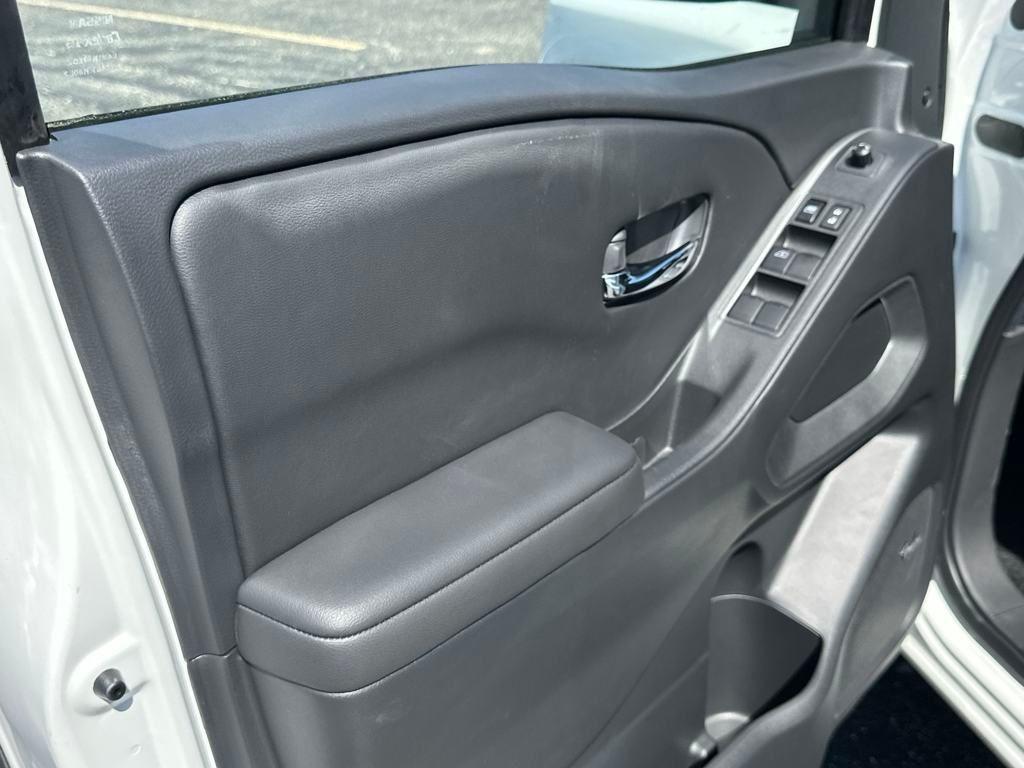 new 2025 Nissan Frontier car, priced at $39,767