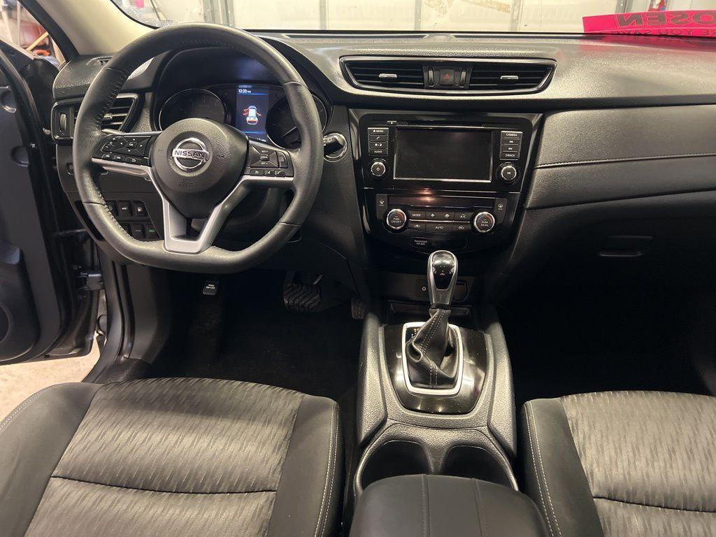 used 2019 Nissan Rogue car, priced at $17,328