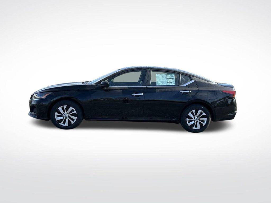 new 2025 Nissan Altima car, priced at $26,300