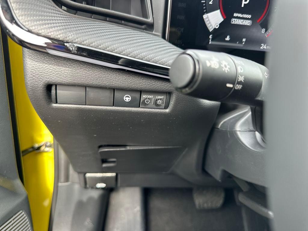 new 2025 Nissan Kicks car, priced at $30,833