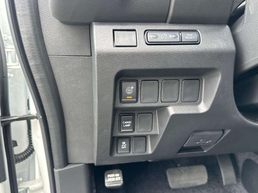 new 2025 Nissan Frontier car, priced at $29,300